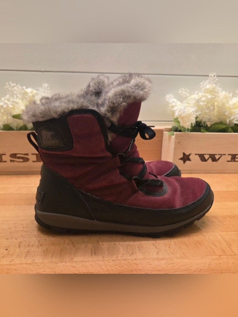 Sorel Tivoli Sport Cattail Boot Maroon Faux Fur Lined Waterproof Womens Size 9.5